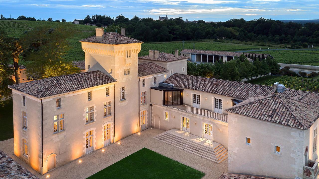 Chateau Lafaurie-Peyraguey Hotel & Restaurant Lalique Bommes Exteriör bild